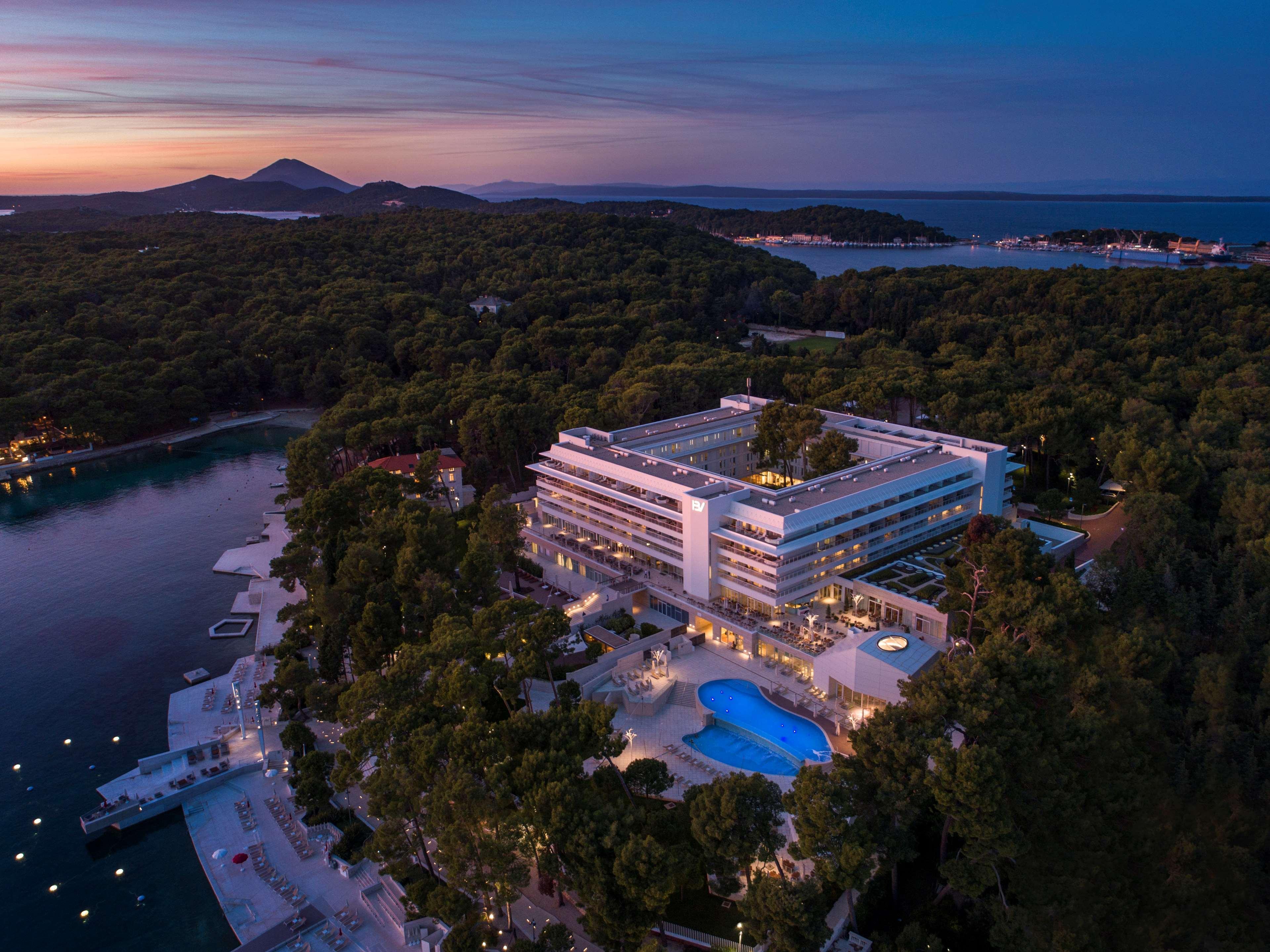 Hotel Bellevue Mali Lošinj Kültér fotó